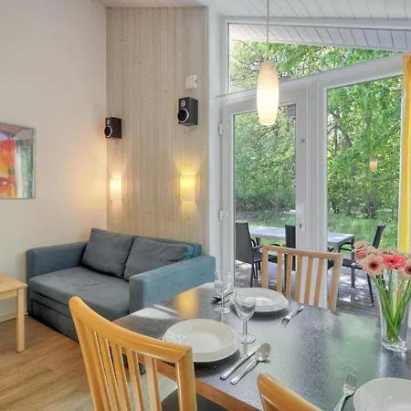 Schmugglerstieg 13a - Dorf 5 * Priwall