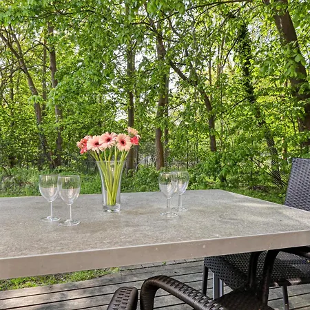 Schmugglerstieg 13a - Dorf 5 *